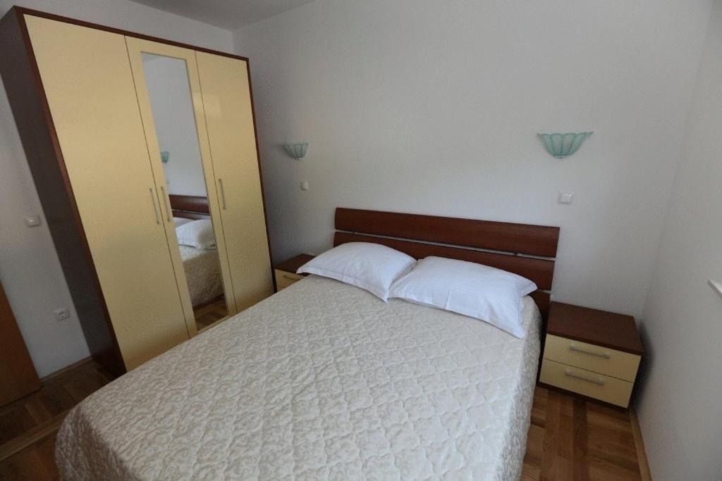 Apartments Paradise Τρογκίρ Δωμάτιο φωτογραφία