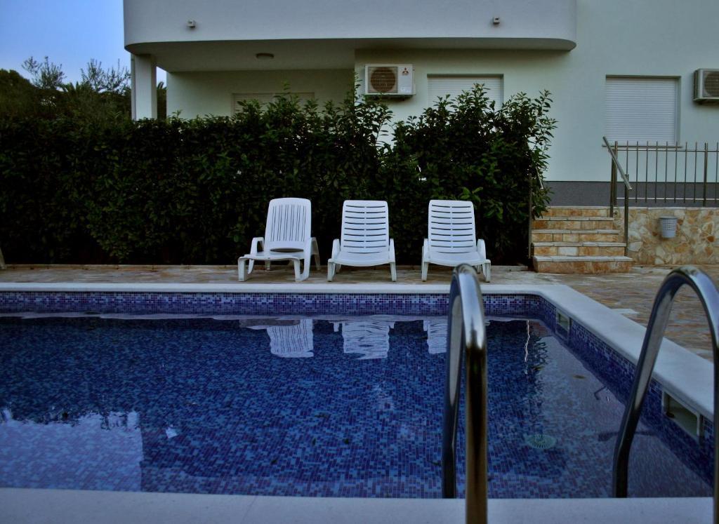 Apartments Paradise Τρογκίρ Εξωτερικό φωτογραφία