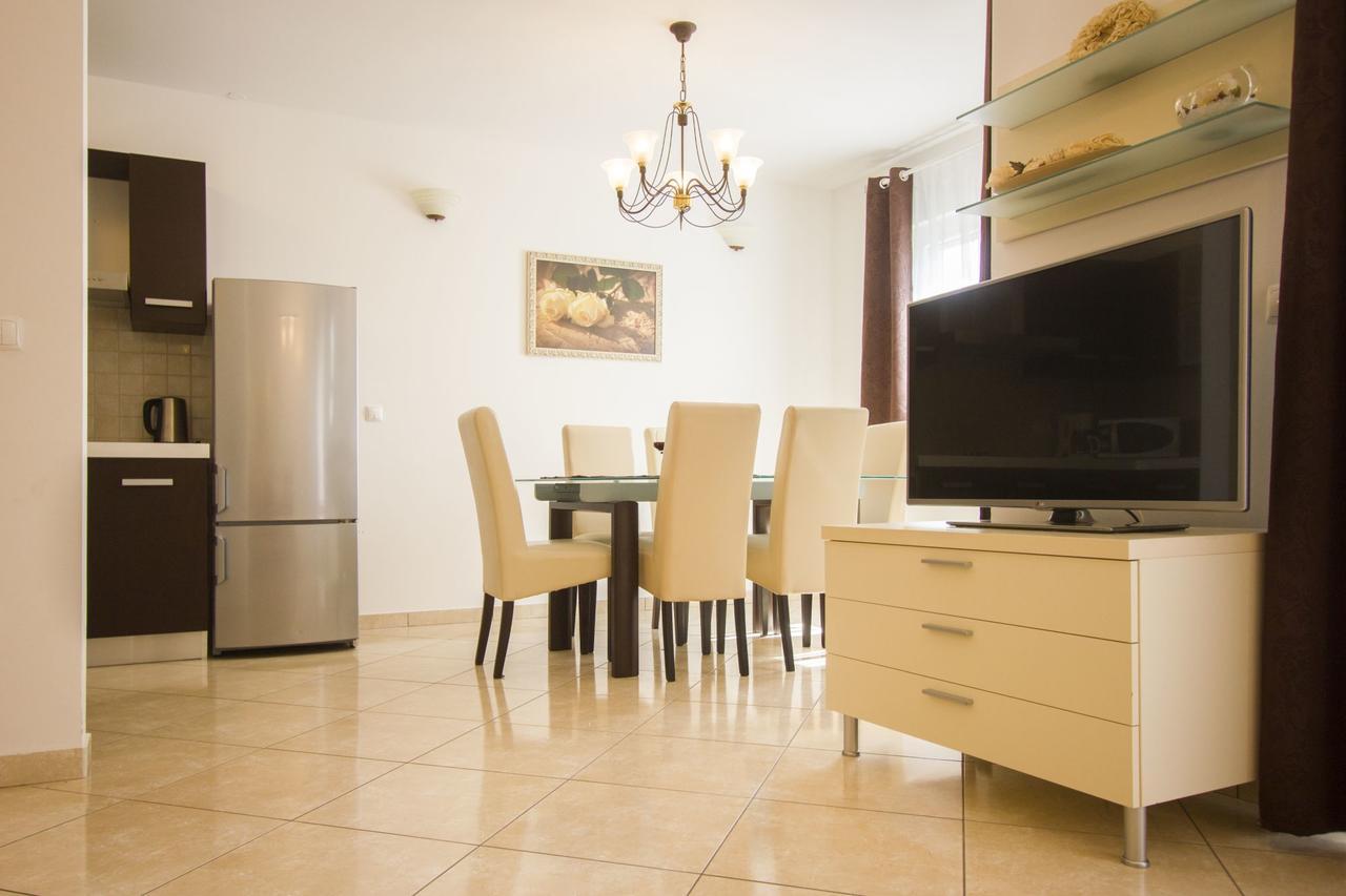 Apartments Paradise Τρογκίρ Εξωτερικό φωτογραφία
