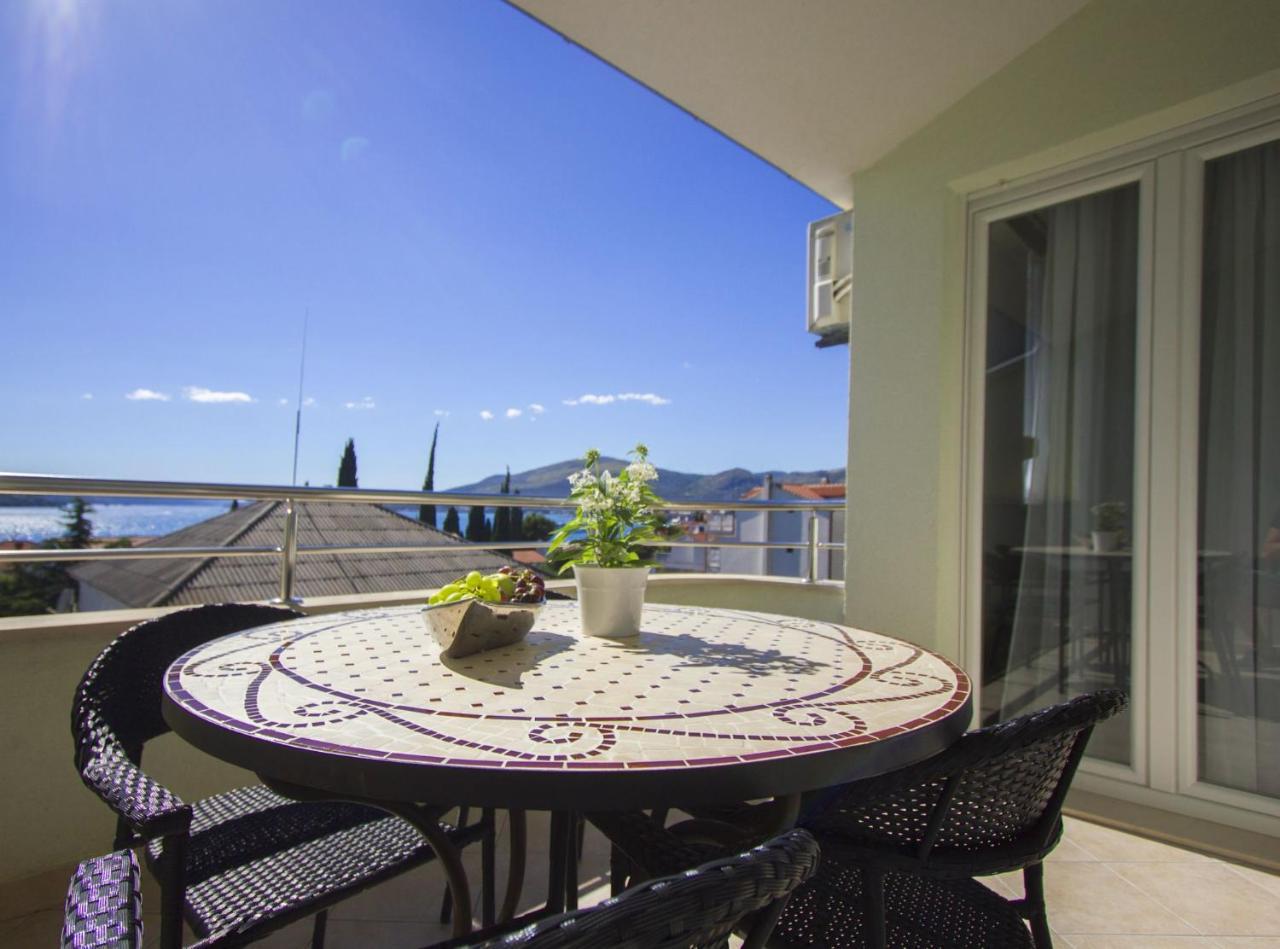 Apartments Paradise Τρογκίρ Εξωτερικό φωτογραφία
