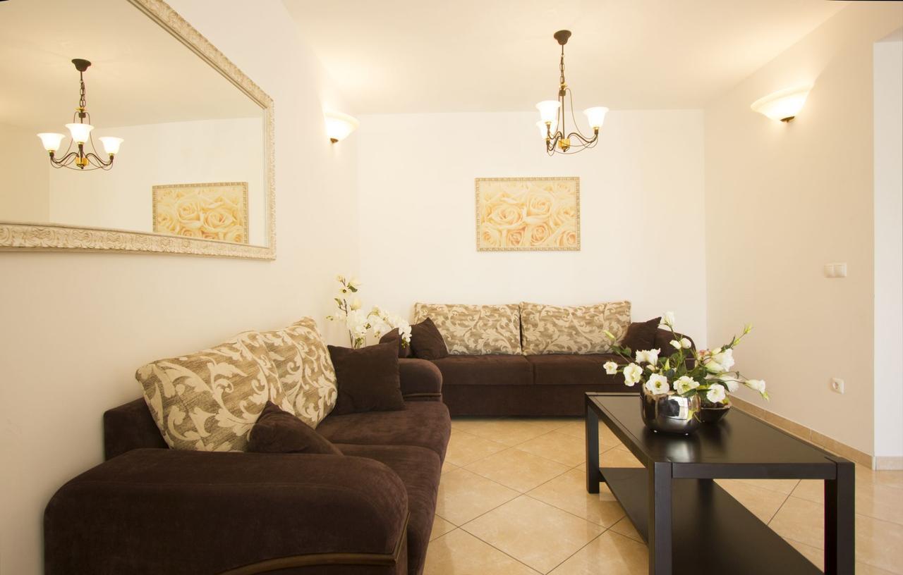 Apartments Paradise Τρογκίρ Εξωτερικό φωτογραφία