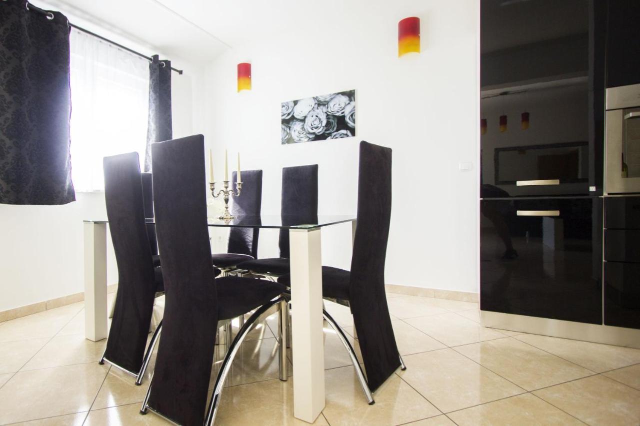 Apartments Paradise Τρογκίρ Εξωτερικό φωτογραφία